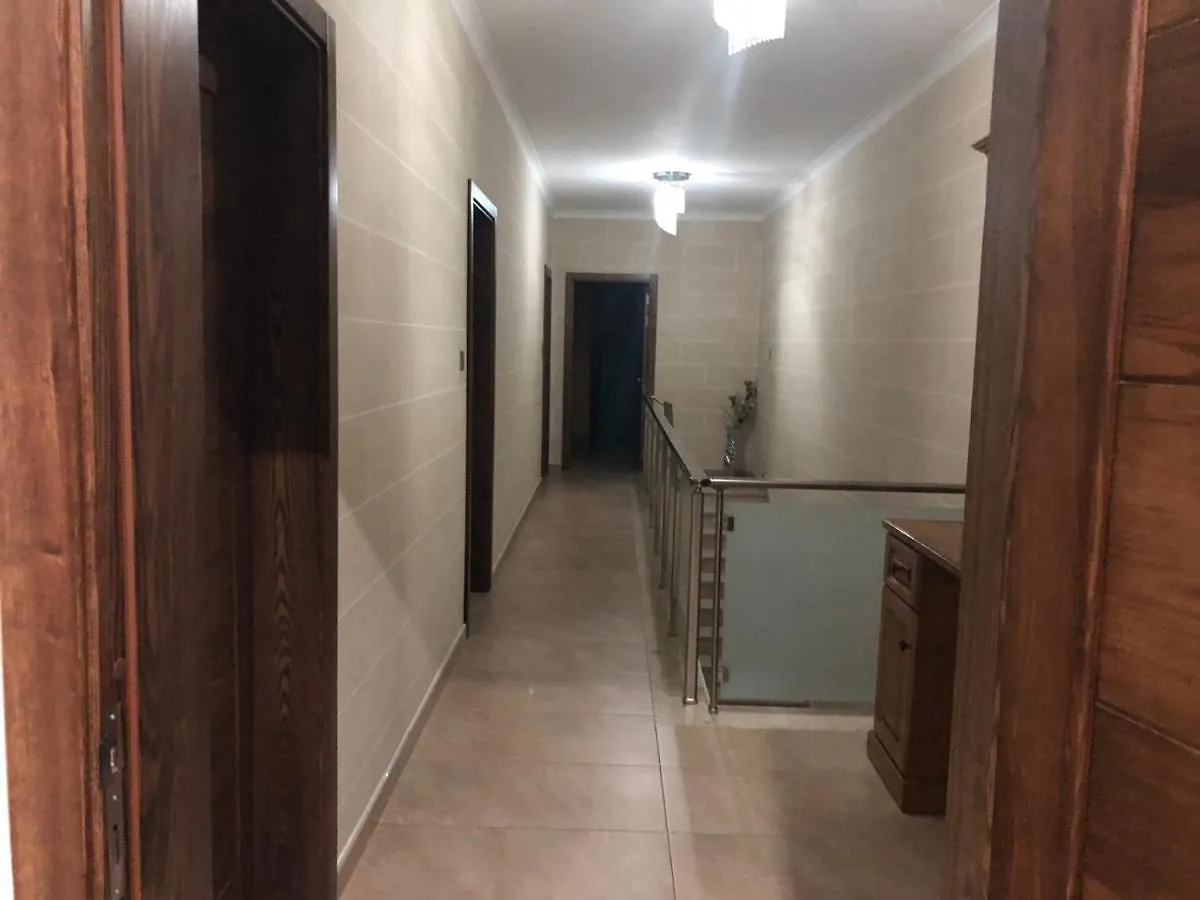 Apartment Pink Room Qormi Malta